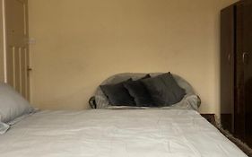 Budget London Room